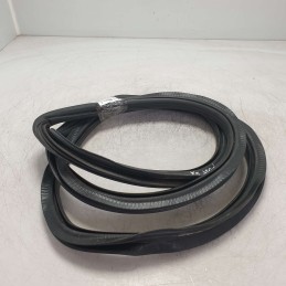 8W9833721B guarnizione portiera Audi A4 B9 Avant S-line  2.0 110 KW 2016 posteriore sinistra