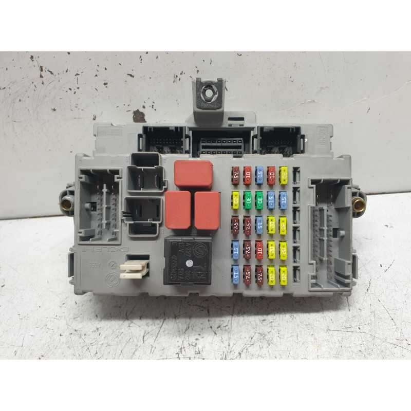 46846745 scatola relé/fusibili/body computer Fiat Croma 2° serie 1.9 D 2005-10 51789318