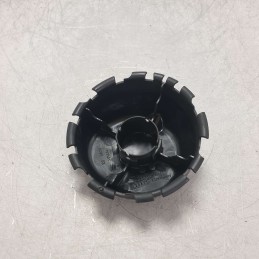 4M0412375A tappo copri bullone ammortizzatore Audi A4 B9 Avant S-line  2.0 110 KW 2016 anteriore 