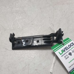  8W9807889B Supporto paraurti post sx Audi A4 B9 Avant S-line  2.0 110 KW 2016 DEU