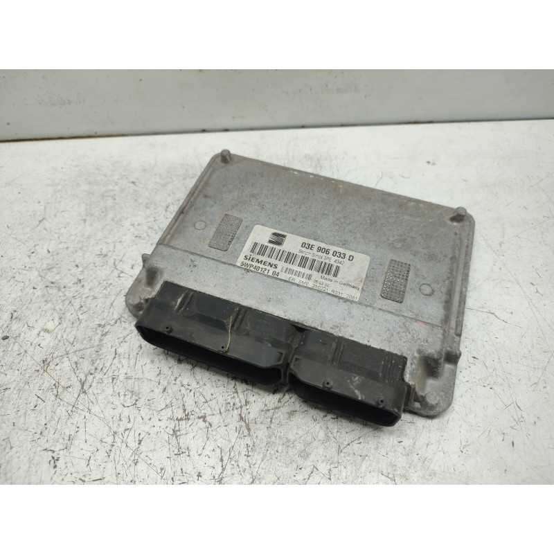 03E906033D CENTRALINA MOTORE SEAT IBIZA MK3 1.2 BENZINA 2002 SIEMENS 5WP4012104