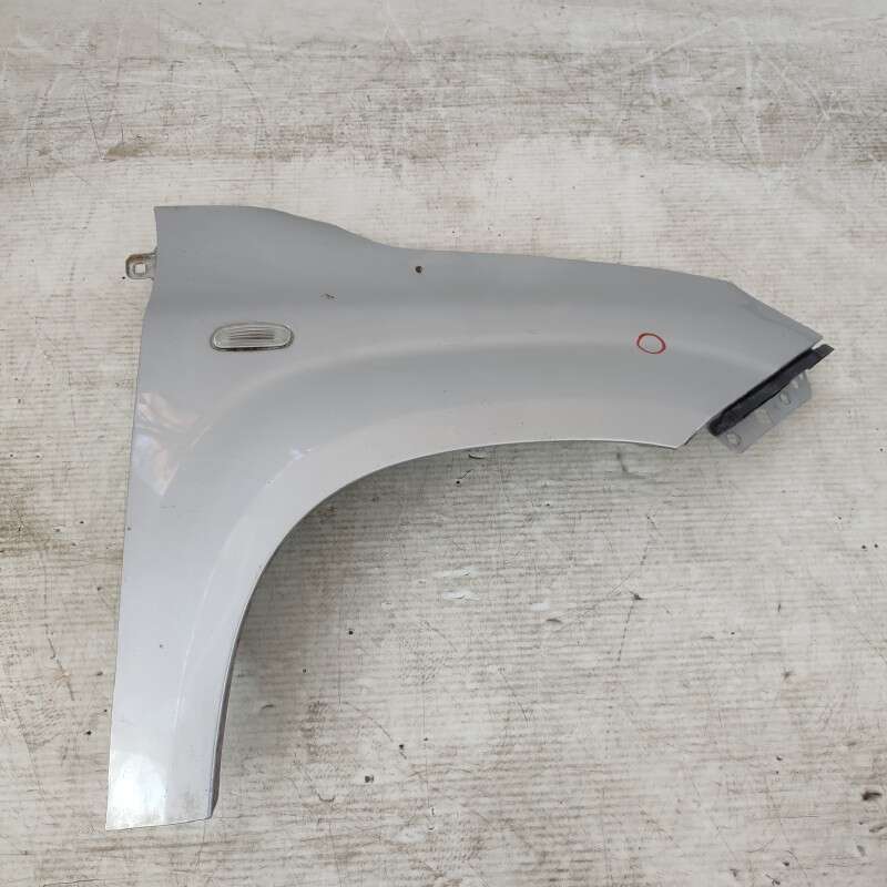 Parafango fianchetto anteriore destro DX Fiat Panda 3° serie 319 2013-23 grigio chiaro con piccoli graffi