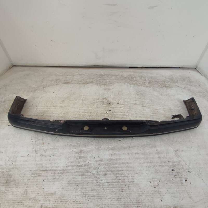 Paraurti posteriore Peugeot 205 1983-95 superiore ATTENZIONARE FOTO