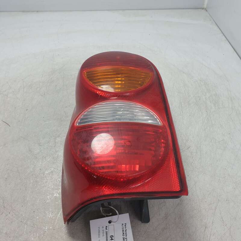 Faro fanale gruppo ottico stop Jeep Cherokee KJ 2.8CRD 26C 4X4 2004 posteriore sinistro SX