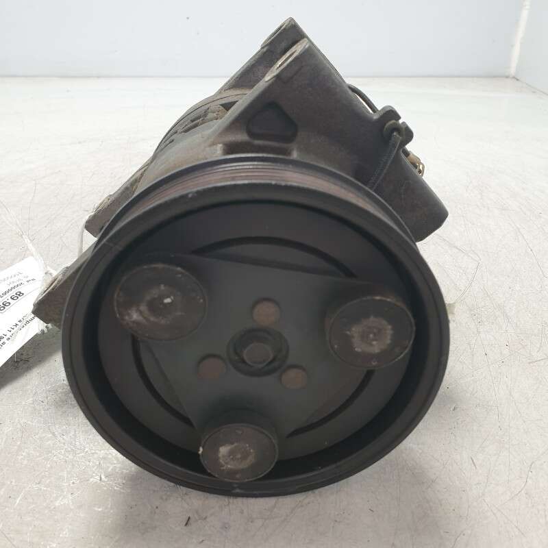 2F23045010 compressore aria condizionata A/C clima Nissan Micra K11 1992