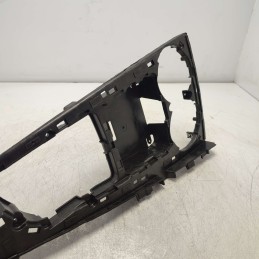8W1864261C supporto tunnel console centrale Audi A4 B9 Avant S-line  2.0 110 KW 2016 DEU