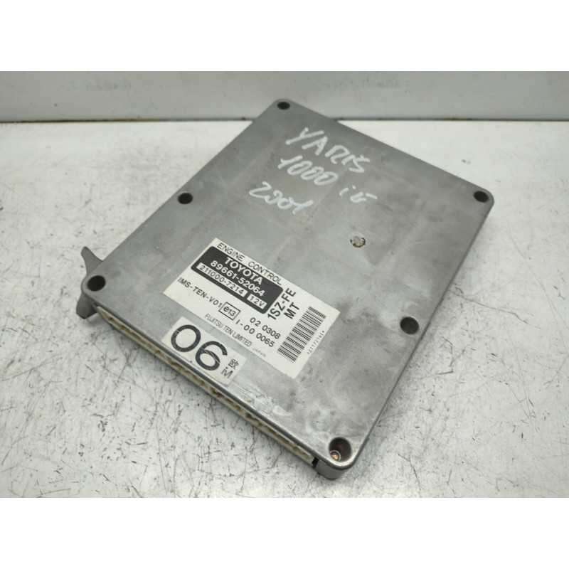 CENTRALINA MOTORE TOYOTA YARIS 1.0 IE 2000 FUJITSU 89661-52064 211000-7214 1SZ-FEMT USATA