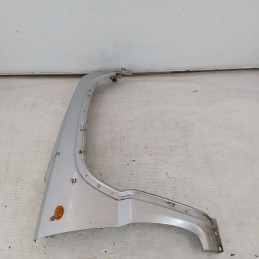 100D00571 fianchetto parafango Jeep Cherokee KJ 2.8CRD 26C 4X4 2004 anteriore destro grigio con piccoli graffi