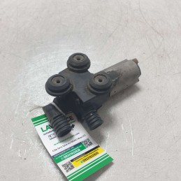 8369806 Pompa acqua secondaria Bmw 320 serie 3 E92 E93 E90 E91  2.0d 2005 