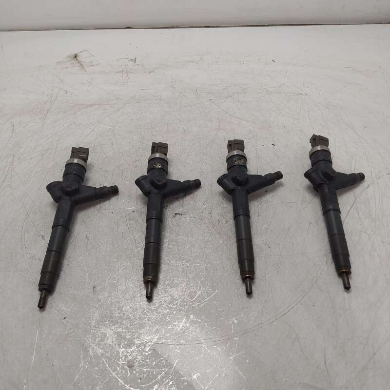 Kit 4xpz iniettori gasolio Nissan X-Trail T30 2.2DCI YD22 4X4 2005