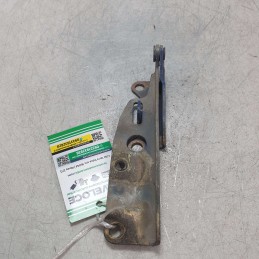 Cerniera cofano motore...