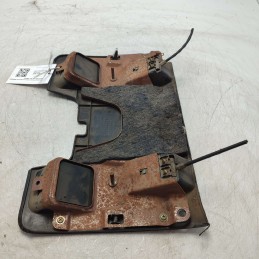 MR402443 Finitura inferiore piantone Mitsubishi Pajero DID V60 4X4 1999-06