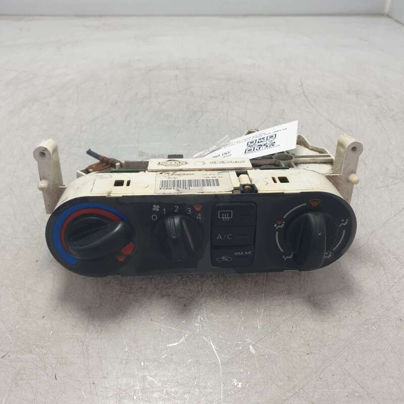 EG08136701 Comando clima a/c aria condizionata Nissan Terrano II R20 4X4 1993-05