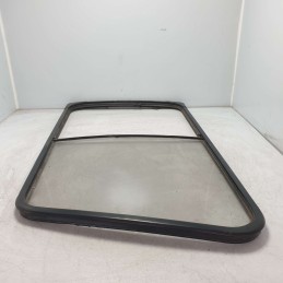 43R-00033 vetro fisso con telaio Mitsubishi Pajero V20 1991-99 posteriore destro