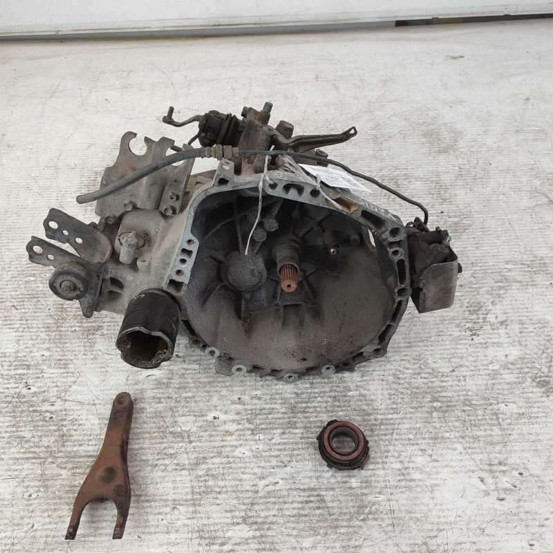 33111-0D020 Cambio Toyota Yaris 1serie 1.3b 87cv 63kw Cod mot 2SZ-FE 1999-05