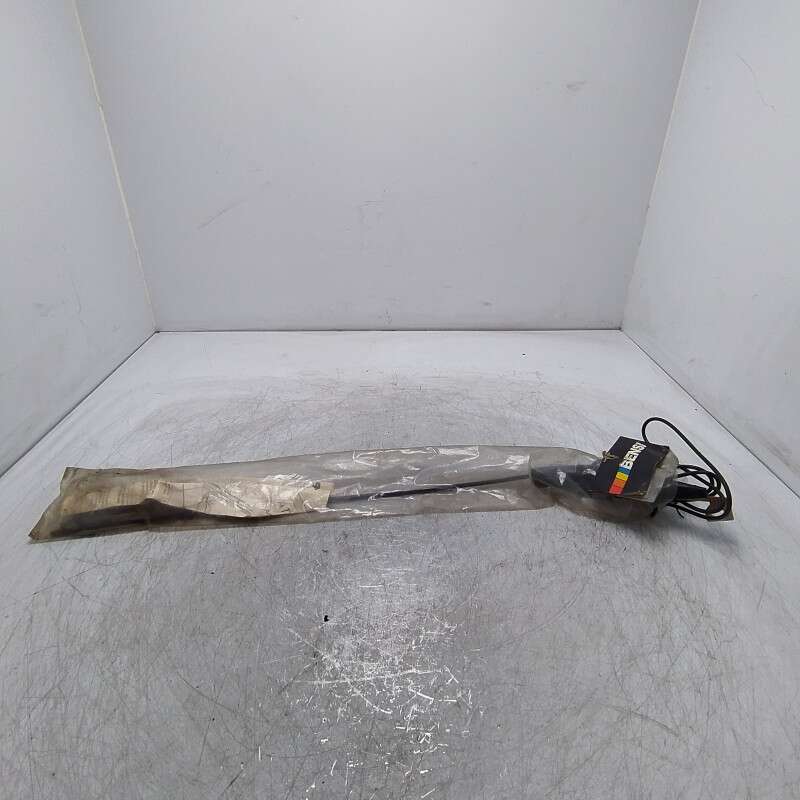 Antenna telescopica 3 elementi Seat Ibiza montante sinistro Bensi