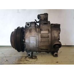 4D0260805C Compressore aria condizionata clima a/c Audi A6 2.5TDI A4 A8 VW Passat 1997-05 connettore tranciato