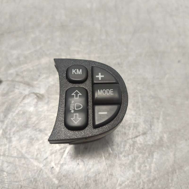 735262023 Interruttore comandi al volante Alfa Romeo GT 1.9D 937A5000 2005