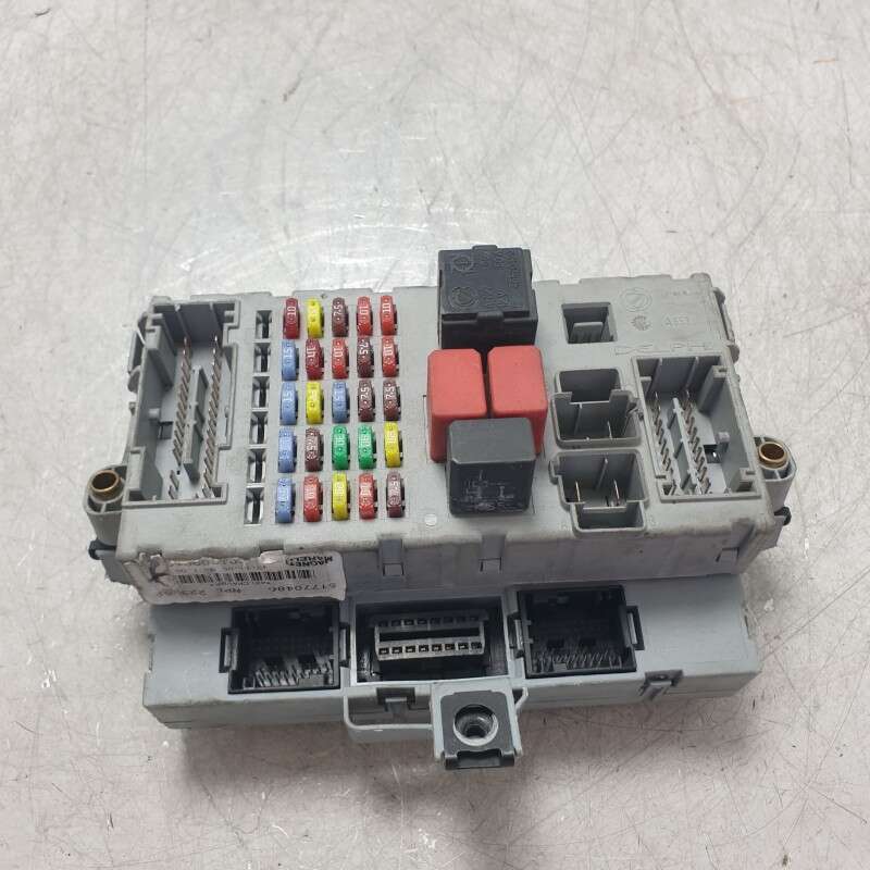 51770486 centralina ecu body computer scatola fusubili Alfa Romeo GT 1.9D 937A5000 2005
