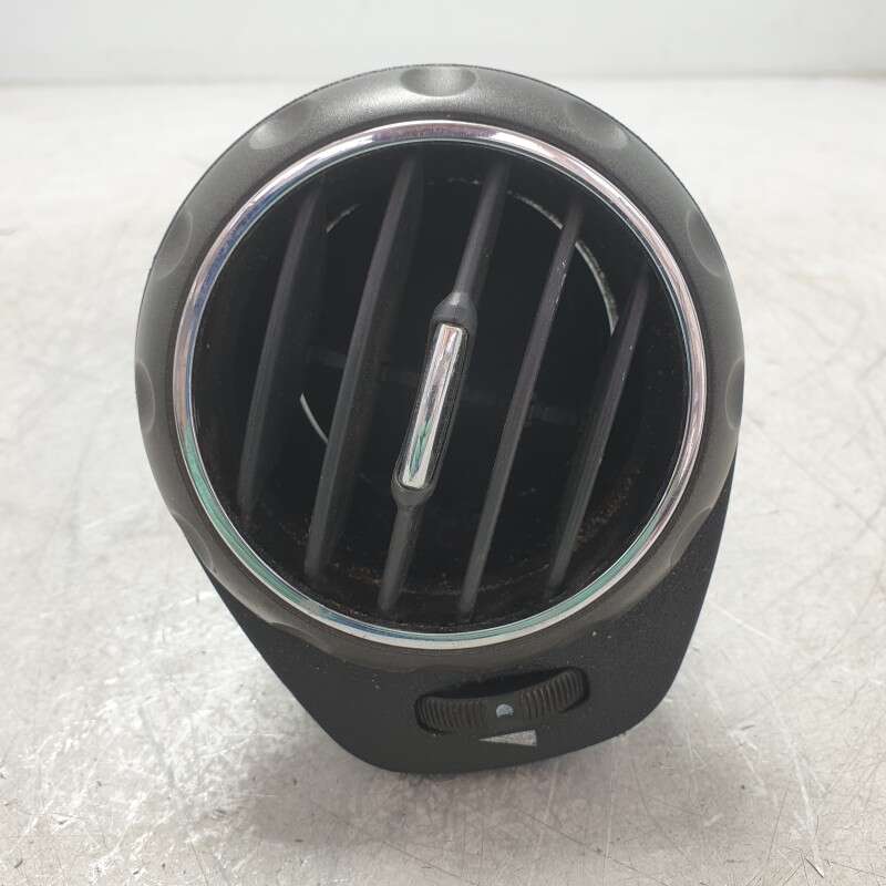 735372956 bocchetta aerazione cruscotto Alfa Romeo GT 1.9D 937A5000 2005 lato destro
