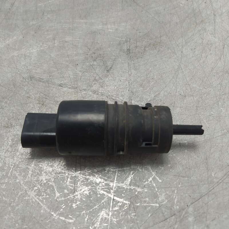 7302589-01 Pompa lavaggio vaschetta tergi BMW serie 3 E91 Touring 2011