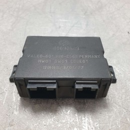 60690899 centralina ecu modulo controllo Alfa Romeo GT 1.9D 937A5000 2005 sensori di parcheggio