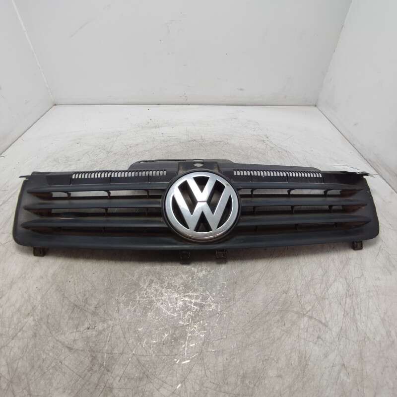 6Q0853651 Mascherina griglia presa d'aria frontale VW Polo 9N 1.2BENZ AZQ 2002