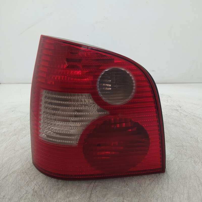 6Q6945257 Stop fanale proiettore luci post sx VW Polo 9N 1.2BENZ AZQ 2002