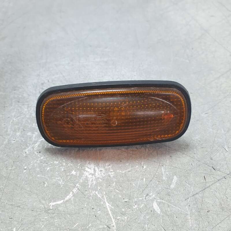 236577 fanalino freccia parafango Land Rover Freelander 4X4 2000-06 DX SX