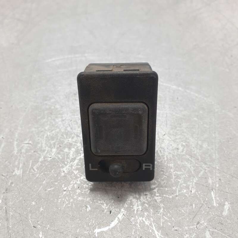 Interruttore pulsante regolazione specchietti Nissan Primera P10 P11 25570-70J00