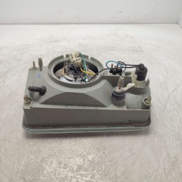 Faro fanale proiettore Lancia Delta 1° serie 1979-86 anteriore sinistro Carello