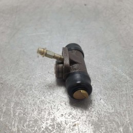 62105138 cilindretto freno ruota posteriore VW Golf diam 17 Lucas