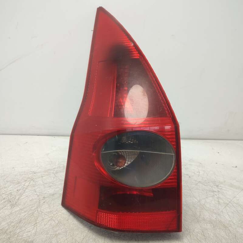 8200142684 faro fanale gruppo ottico stop Renault Megane MK2 SW posteriore sinistro SX danneggiato