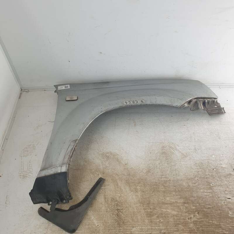 631128H440 Parafango fianchetto ant dx Nissan X-Trail T30 4X4 2003 GRAFFIATO