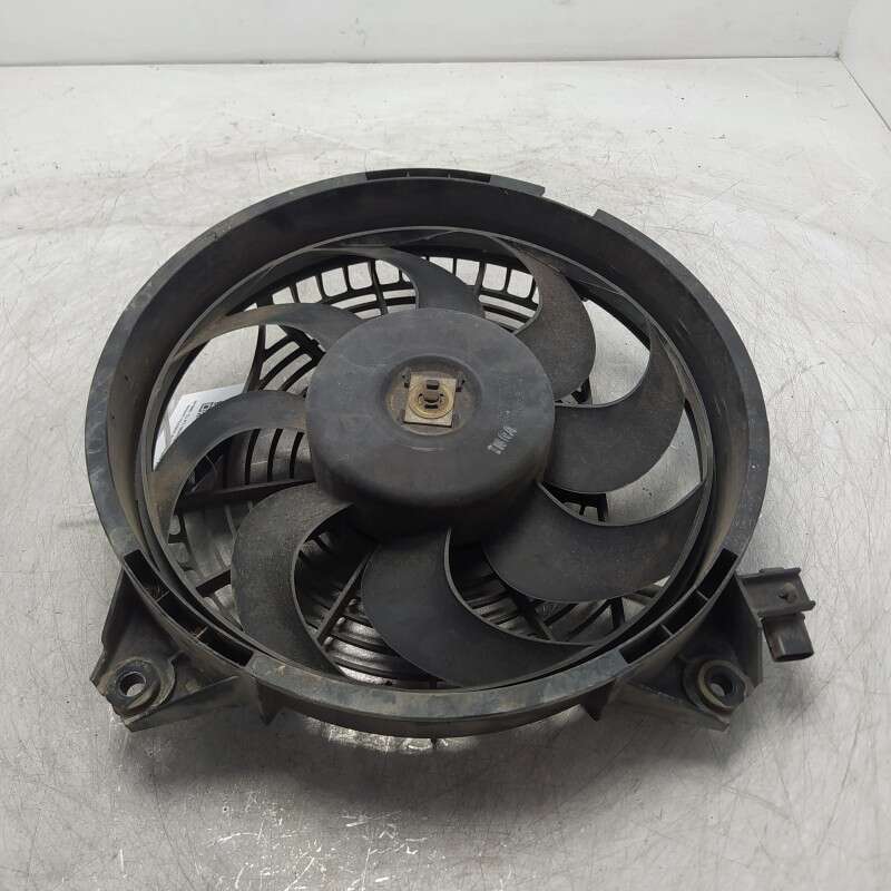 68420-0606 elettroventola motorino ventola radiatore SsangYong Korando 2.9 TD 4X4 1998-00 Halla