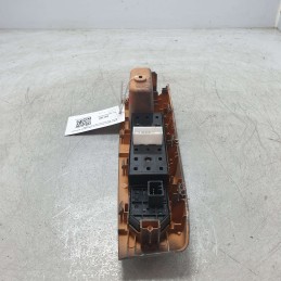 93570-3E410 Pulsantiera interruttore alzavetro ant sx Kia Sorento I serie 4x4 2002