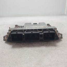 4M51-12A650-YE CENTRALINA MOTORE FORD FOCUS MK3 1.6 DIESEL BOSCH 0281011701 7AME USATA