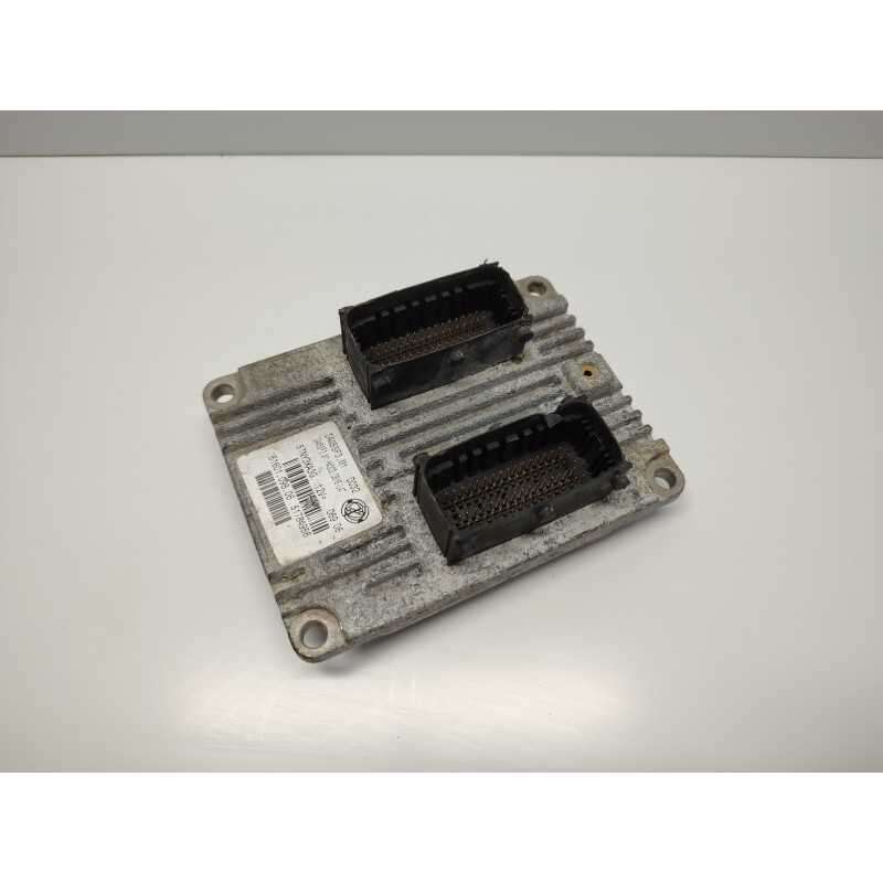 CENTRALINA MOTORE FIAT GRANDE PUNTO 1.2 8V MARELLI 51784956 IAW5SF3M1