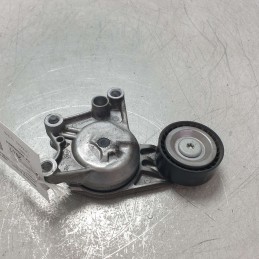 9807720180 Supporto puleggia tendicinghia ausiliare Peugeot 208 1.6d 55kw BH02 2019 impianto bosch
