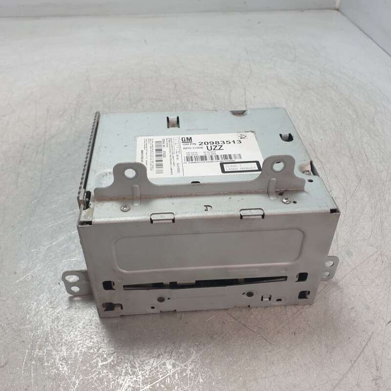 20983513 autoradio stereo lettore CD Opel Astra J 1.4 B 16V 74 KW A14XER 2011 Panasonic
