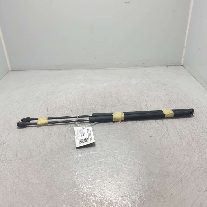 13258179 coppia pistoncini molle a gas portellone Opel Astra J 1.4 B 16V 74 KW A14XER 2011 posteriore bagagliaio