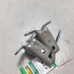 Cerniere portiera anteriore destra DX Opel Astra J 1.4 B 16V 74 KW A14XER 2011