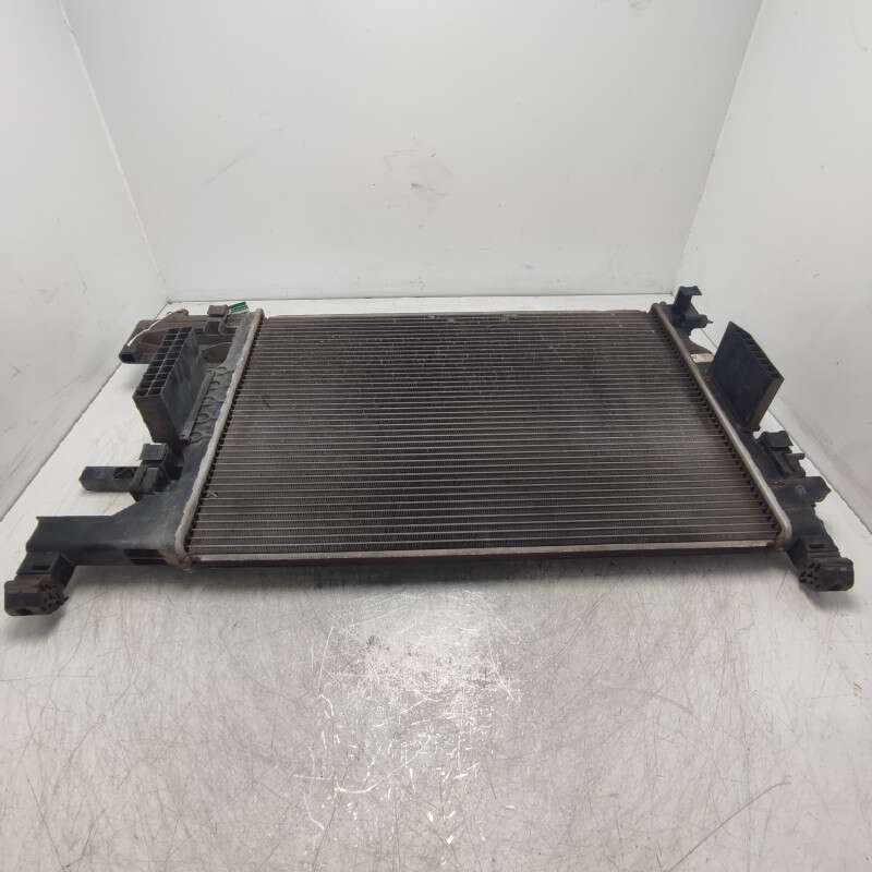 13281773 radiatore acqua raffreddamento motore Opel Astra J 1.4 B 16V 74 KW A14XER 2011 Delphi