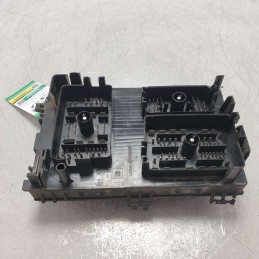 13343982 centralina scatola fusibili relè Opel Astra J 1.4 B 16V 74 KW A14XER 2011
