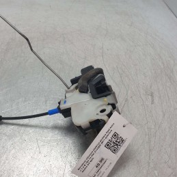 Serratura chiusura elettrica portiera Opel Astra J 1.4 B 16V 74 KW A14XER 2011 anteriore destra DX 6pin