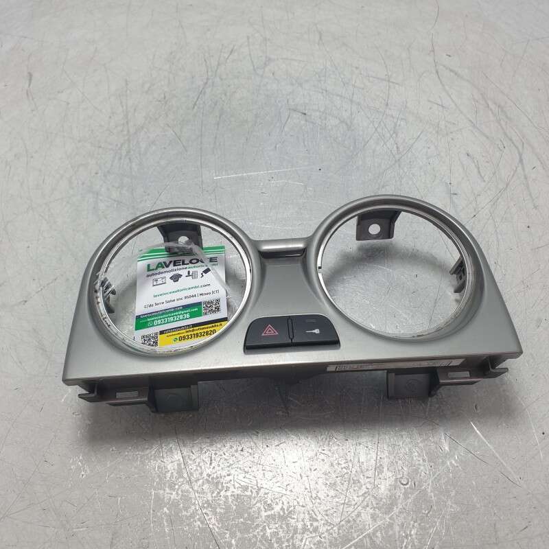 156080689 cornice cover cruscotto Alfa Romeo Mito 955 1.6 JTDM 85KW 120CV 2009 interruttore 4 frecce pericolo