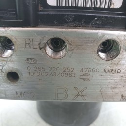 47660-1DR4D centralina pompa ABS freni Infiniti FX30D 3.0 V9X 2011 automatico Bosch