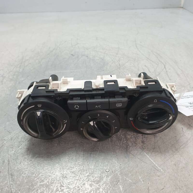 96722483ZD Comandi clima a/c aria condizionata Peugeot 208 1.4d 50kw 8H01 2014