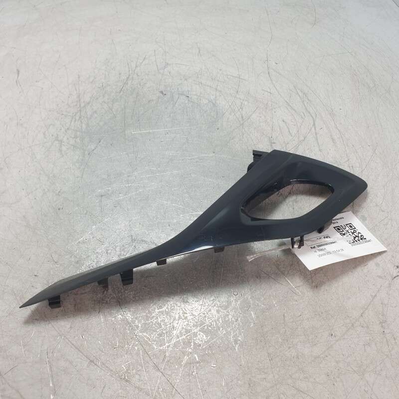 4911-00116351 Finiture interno abitacolo Peugeot 208 1.4d 50kw 8H01 2014