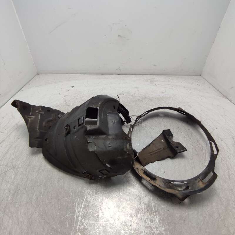 1C806654D calotta staffe sostegno faro anteriore destro VW New Beetle cabrio 1.9 TDI 115 CV 1997-05